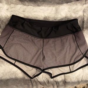 COPY - LULULEMON SPEED SHORTS. Size 4. Like new condition